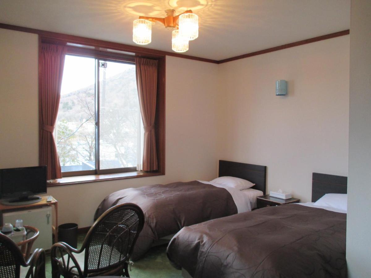 Chuzenji Pension Nikko Bagian luar foto
